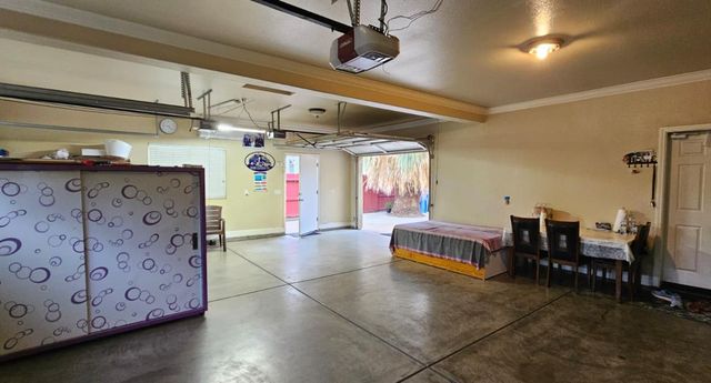 3703 Brookstone Dr, Turlock, CA 95382