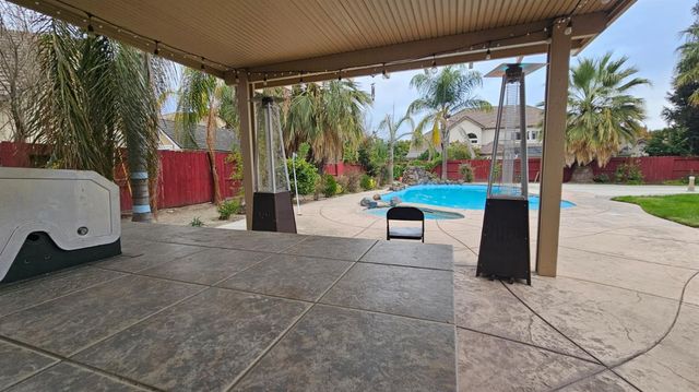 3703 Brookstone Dr, Turlock, CA 95382