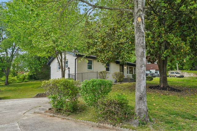504 Kenney Dr, Clarksville, TN 37042