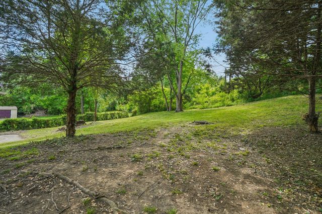 504 Kenney Dr, Clarksville, TN 37042