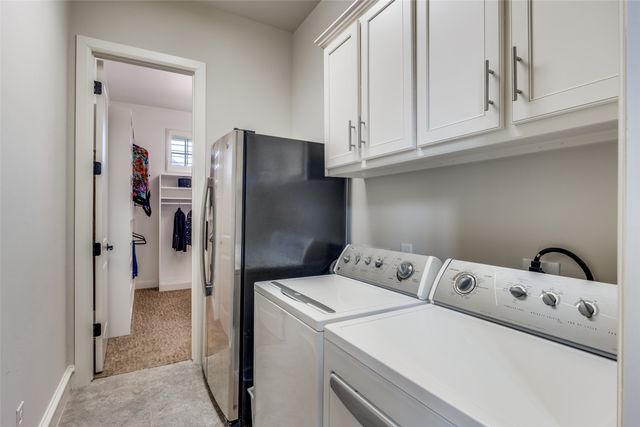 9444 Monteleon, Dallas, TX 75220