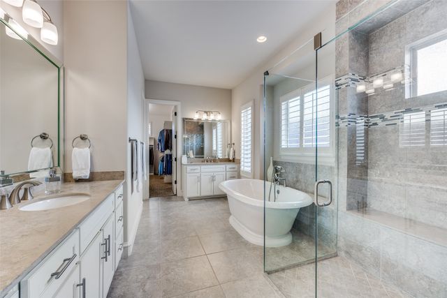 9444 Monteleon, Dallas, TX 75220