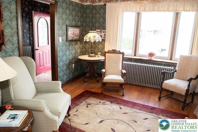 254 West Nesquehoning Street, Easton, PA 18042