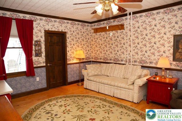 254 West Nesquehoning Street, Easton, PA 18042