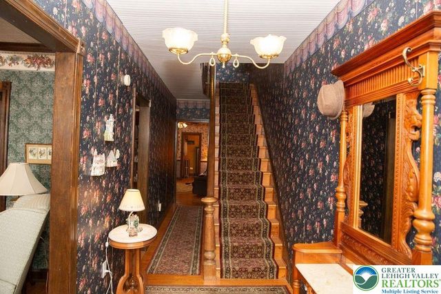 254 West Nesquehoning Street, Easton, PA 18042