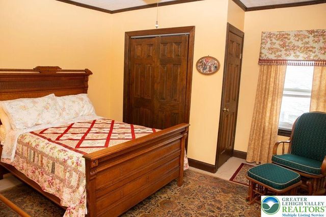254 West Nesquehoning Street, Easton, PA 18042