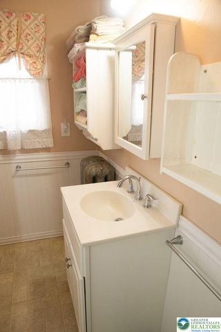 254 West Nesquehoning Street, Easton, PA 18042