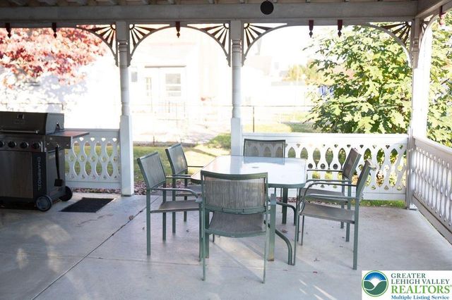 254 West Nesquehoning Street, Easton, PA 18042