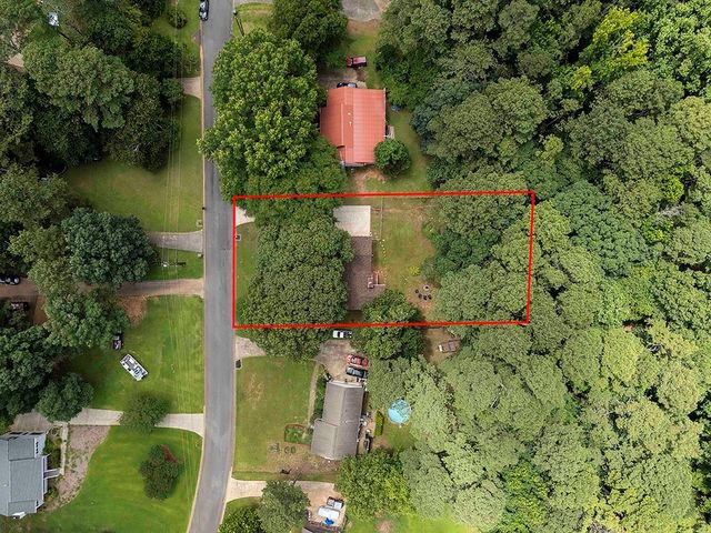 5070 Shadowood Drive, Canton, GA 30114
