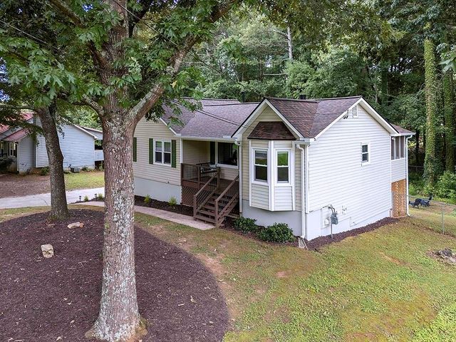5070 Shadowood Drive, Canton, GA 30114