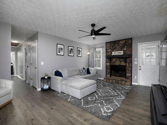 5070 Shadowood Drive, Canton, GA 30114