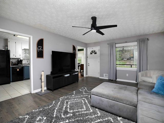 5070 Shadowood Drive, Canton, GA 30114