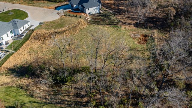 1167 S Wilder Place, West Des Moines, IA 50266