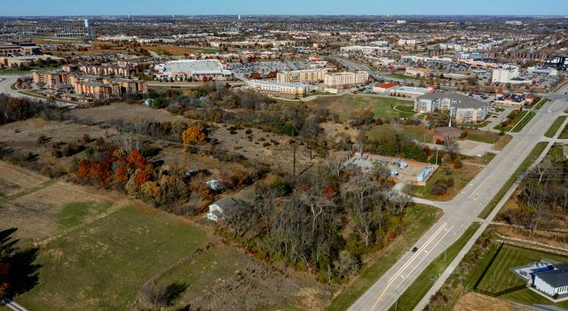 1167 S Wilder Place, West Des Moines, IA 50266