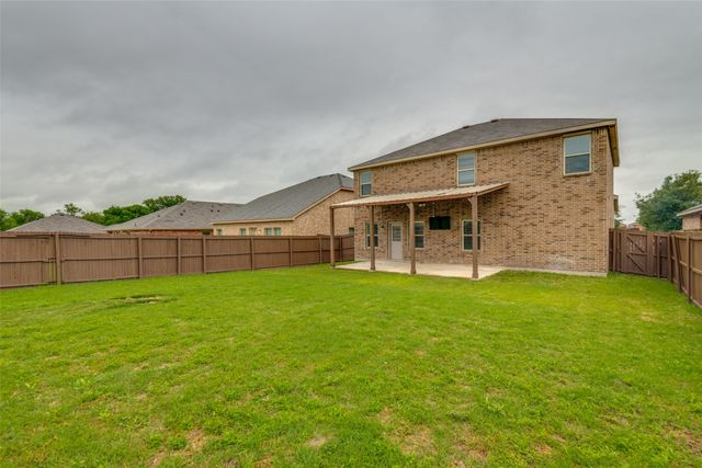 2310 Julia Lane, Forney, TX 75126
