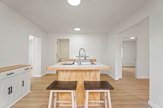 209 F Street NE, Miami, OK 74354