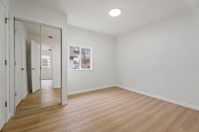 209 F Street NE, Miami, OK 74354