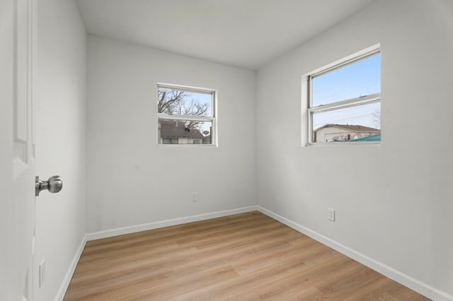 209 F Street NE, Miami, OK 74354