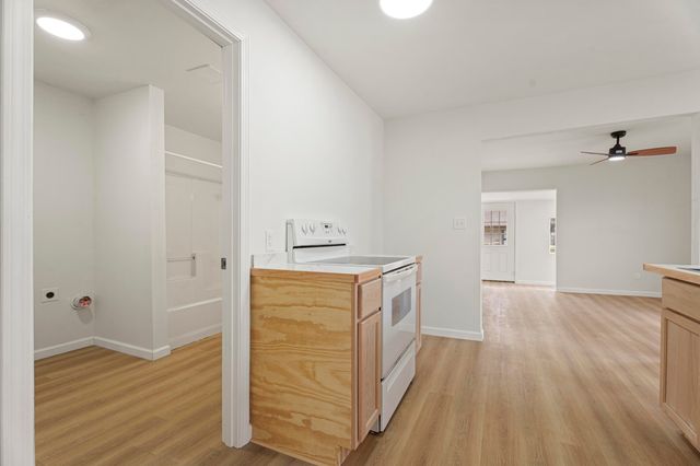 209 F Street NE, Miami, OK 74354