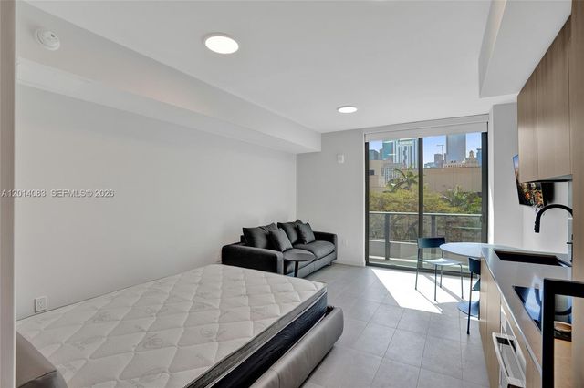 121 NE 5th Street 401B, Miami, FL 33132