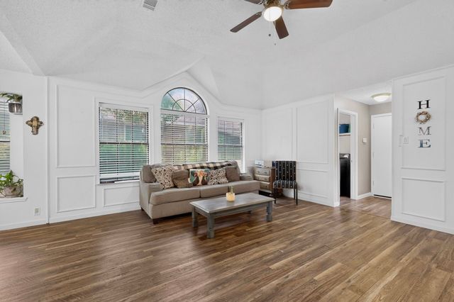 7005 Buckhorn Drive, Rowlett, TX 75089