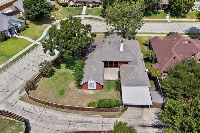 7005 Buckhorn Drive, Rowlett, TX 75089