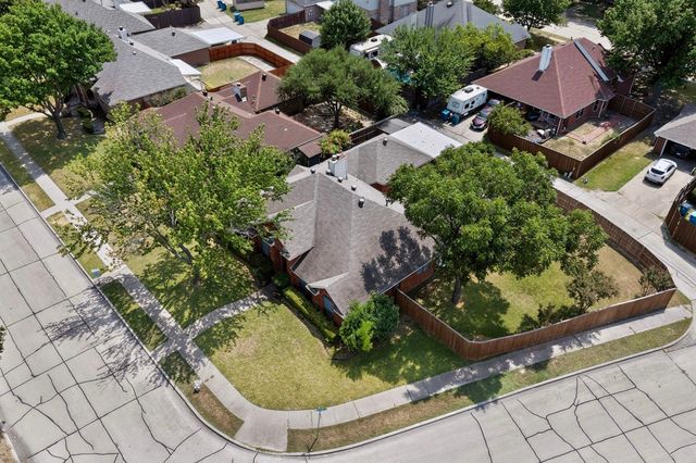 7005 Buckhorn Drive, Rowlett, TX 75089