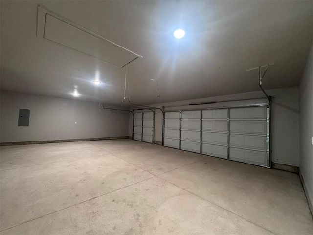 24947 Belmont Pass, Cashion, OK 73016