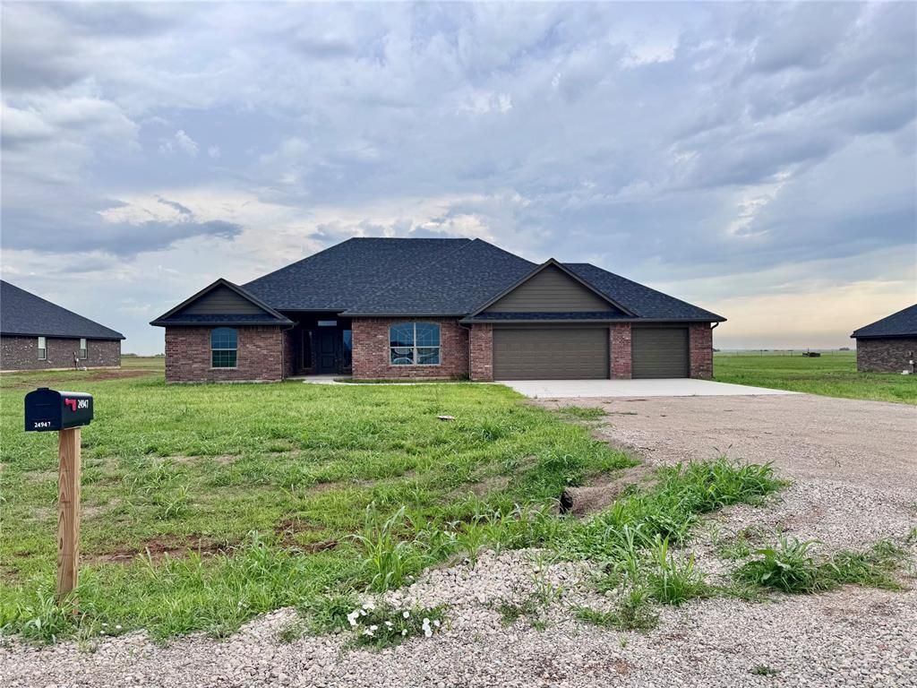 24947 Belmont Pass, Cashion, OK 73016