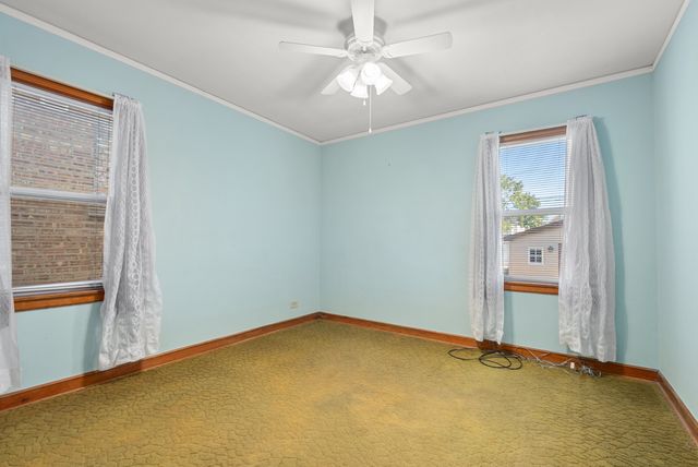 6621 S Kilpatrick Avenue, Chicago, IL 60629