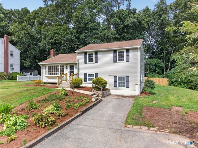 161 Ridgewood Drive, Groton, CT 06355
