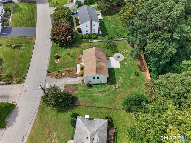 161 Ridgewood Drive, Groton, CT 06355