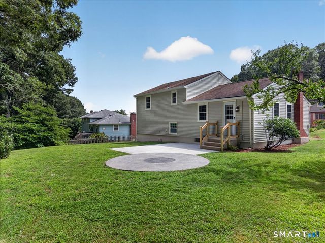 161 Ridgewood Drive, Groton, CT 06355