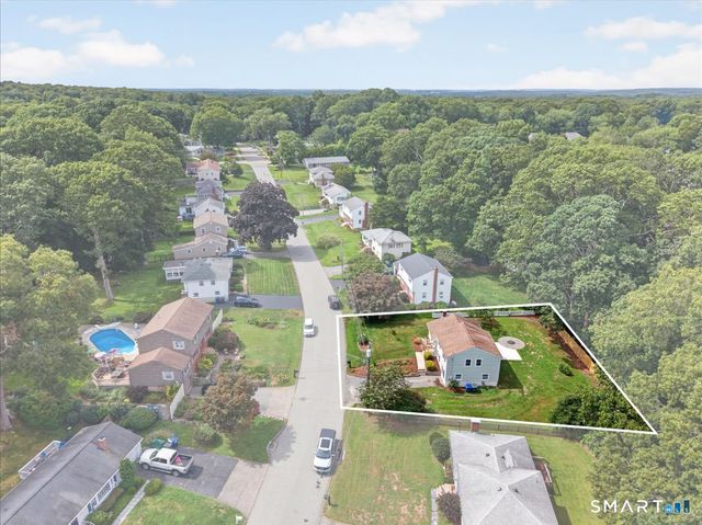 161 Ridgewood Drive, Groton, CT 06355