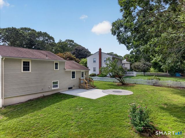 161 Ridgewood Drive, Groton, CT 06355