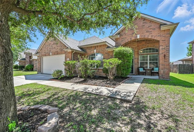 9210 Wild River Drive, Arlington, TX 76002