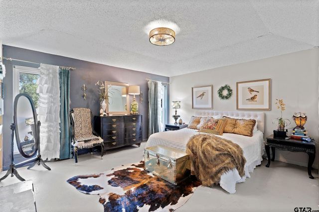 404 Jones Rd, Longview, TX 75603