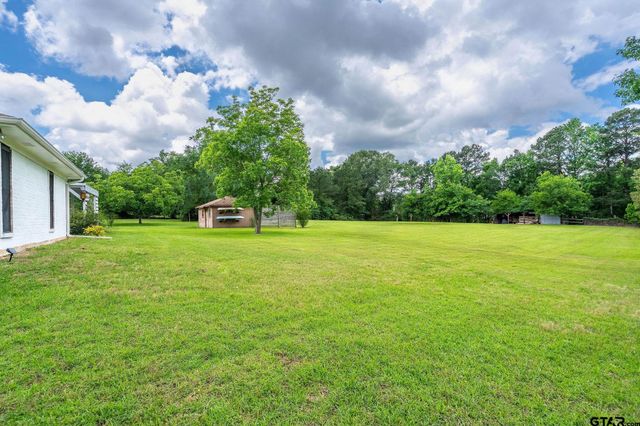 404 Jones Rd, Longview, TX 75603