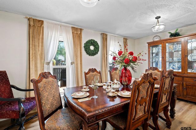 404 Jones Rd, Longview, TX 75603