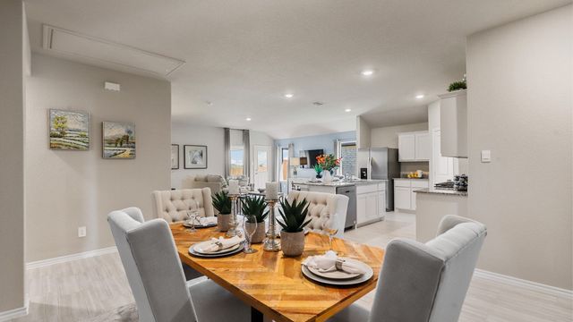 417 LUBBOCK Drive, Azle, TX 76020