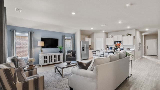 417 LUBBOCK Drive, Azle, TX 76020