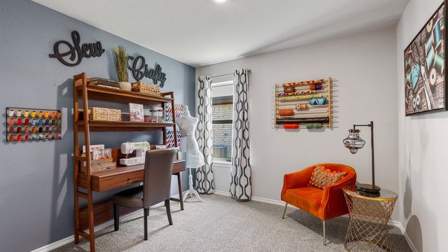 417 LUBBOCK Drive, Azle, TX 76020