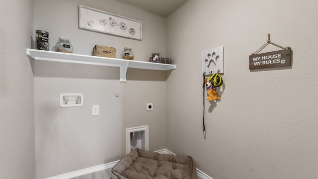 417 LUBBOCK Drive, Azle, TX 76020