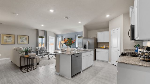 417 LUBBOCK Drive, Azle, TX 76020