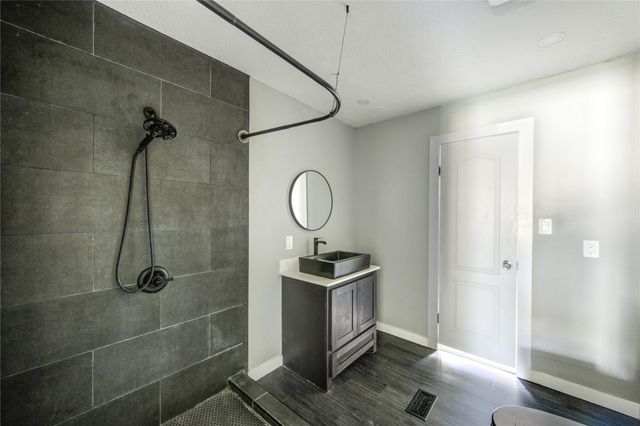16569 Kingsbury Drive, Conroe, TX 77303