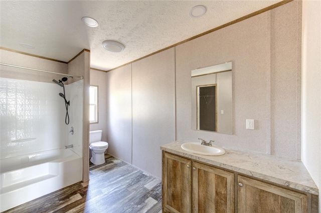 16569 Kingsbury Drive, Conroe, TX 77303
