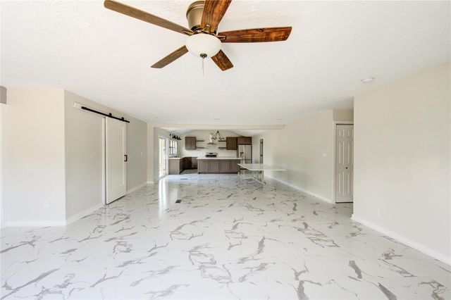 16569 Kingsbury Drive, Conroe, TX 77303