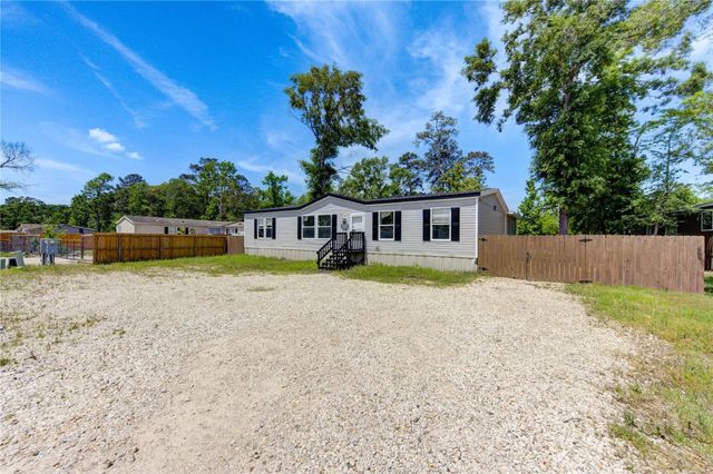 16569 Kingsbury Drive, Conroe, TX 77303