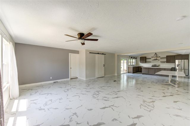 16569 Kingsbury Drive, Conroe, TX 77303