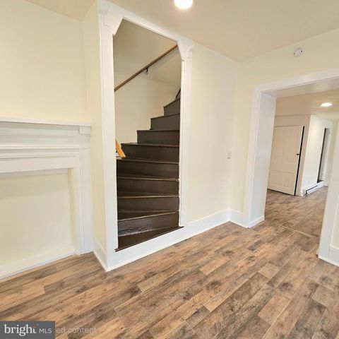 2005 W MAIN ST, Norristown, PA 19403